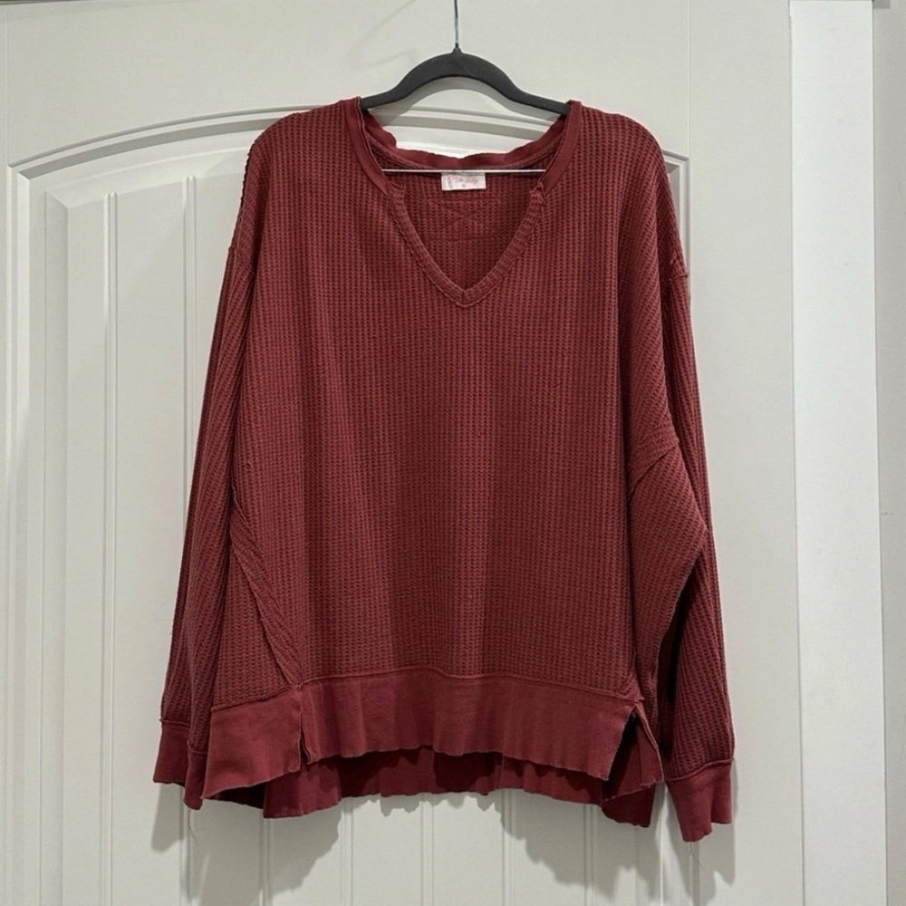 NWOT Pink Lily Notch Neck Waffle Knit Sweatshirt Sweater Size M
